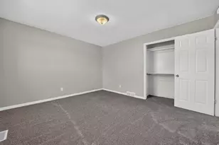 5473 S Walden Wood Cir W, Murray, UT 84123 - Photo 24