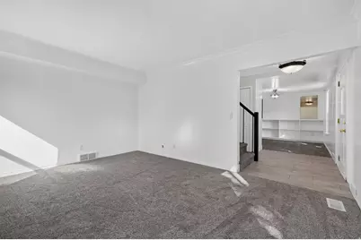 5473 S Walden Wood Cir W, Murray, UT 84123 - Photo 6