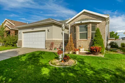 8433 S 6465 W, West Jordan, UT 84081 - Photo 2