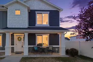937 E Hercules Ct, Layton, UT 84040 - Photo 2