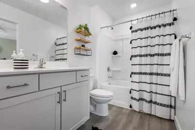 937 E Hercules Ct, Layton, UT 84040 - Photo 20