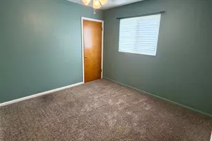 1055 E Sherwood Dr, Ogden, UT 84404 - Photo 16