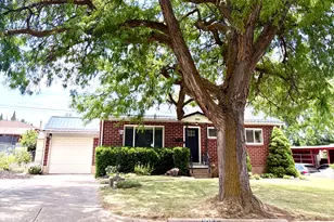 1055 E Sherwood Dr, Ogden, UT 84404 - Photo 4