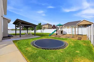 11704 S 2610 W, Riverton, UT 84065 - Photo 54