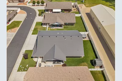 2626 S 2225 W, West Haven, UT 84401 - Photo 40