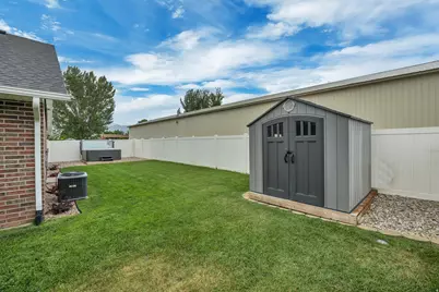 2626 S 2225 W, West Haven, UT 84401 - Photo 28