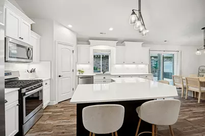 2626 S 2225 W, West Haven, UT 84401 - Photo 8