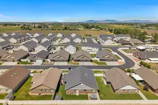 2626 S 2225 W, West Haven, UT 84401 - Photo 34