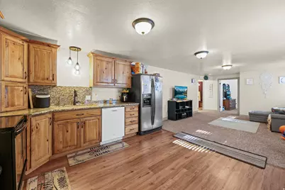 2212 S 450 W, Perry, UT 84302 - Photo 34