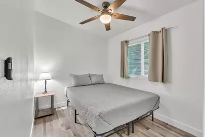 334 S 1000 W, Salt Lake City, UT 84104 - Photo 16