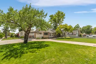 313 W 100 S, Kaysville, UT 84037 - Photo 4