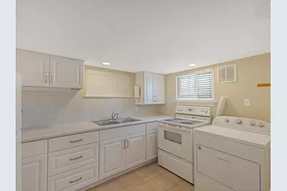 313 W 100 S, Kaysville, UT 84037 - Photo 20