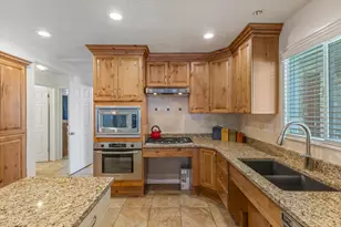 313 W 100 S, Kaysville, UT 84037 - Photo 10
