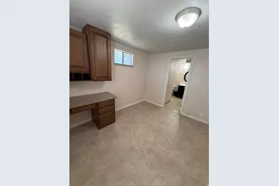373 E 1200 N, Centerville, UT 84014 - Photo 26