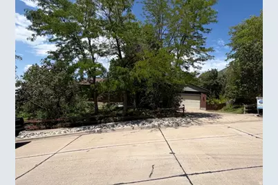 373 E 1200 N, Centerville, UT 84014 - Photo 2