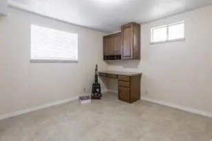 373 E 1200 N, Centerville, UT 84014 - Photo 14