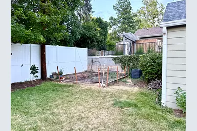 2123 E Hubbard Ave S, Salt Lake City, UT 84108 - Photo 46