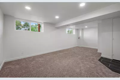 9135 S 510 E, Sandy, UT 84070 - Photo 10