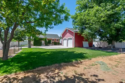 1214 N 300 W, Mapleton, UT 84664 - Photo 2