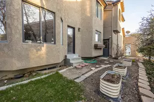 2249 E Gambel Oak Dr S, Sandy, UT 84092 - Photo 16