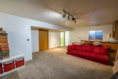 2249 E Gambel Oak Dr S, Sandy, UT 84092 - Photo 60