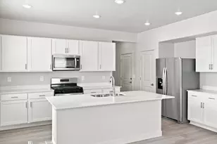 912 E Eden St, Eagle Mountain, UT 84005 - Photo 10