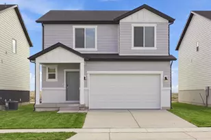 912 E Eden St, Eagle Mountain, UT 84005 - Photo 2