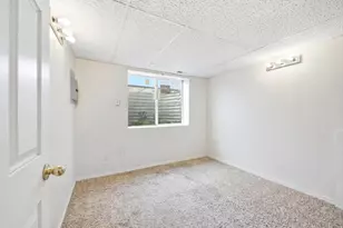 1038 S 860 W, Tooele, UT 84074 - Photo 20