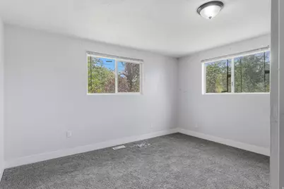 422 S Main St, Tooele, UT 84074 - Photo 14