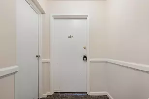 160 S 600 E, Salt Lake City, UT 84102 - Photo 2