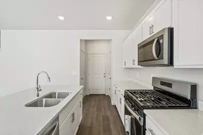 946 E Eden St #1695, Eagle Mountain, UT 84005 - Photo 16