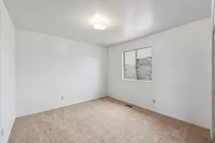 4631 W Dunsmoore Way, Salt Lake City, UT 84120 - Photo 16