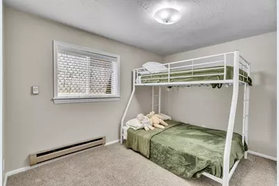 374 E 700 S, Farmington, UT 84025 - Photo 18