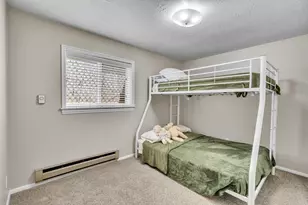 374 E 700 S, Farmington, UT 84025 - Photo 18