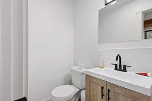 195 E Main St, Wellsville, UT 84339 - Photo 14