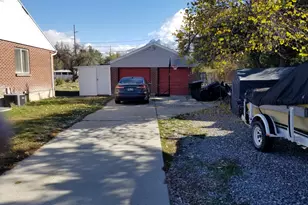 5313 S Alpine Dr, Murray, UT 84107 - Photo 10