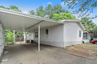 2875 400 W, Layton, UT 84041 - Photo 1