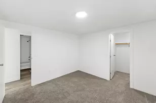 2875 400 W, Layton, UT 84041 - Photo 16