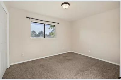 2252 S 400 W, Clearfield, UT 84015 - Photo 20