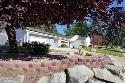 1115 S Canyon Crest Dr E, Bountiful, UT 84010 - Photo 4