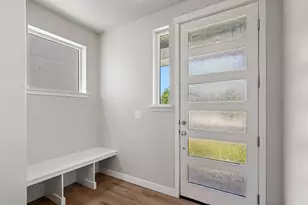 4184 E Sun Crest Dr, Eagle Mountain, UT 84005 - Photo 2