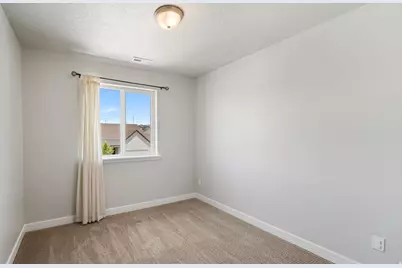4184 E Sun Crest Dr, Eagle Mountain, UT 84005 - Photo 18