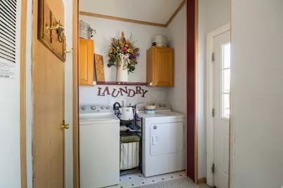 3660 S Vernal Avenue Ave E, Vernal, UT 84078 - Photo 2
