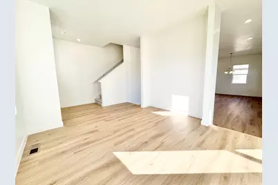 1650 N Main St, Layton, UT 84041 - Photo 12