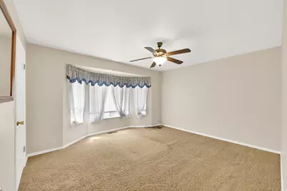 8029 S Angel St E, Sandy, UT 84070 - Photo 10