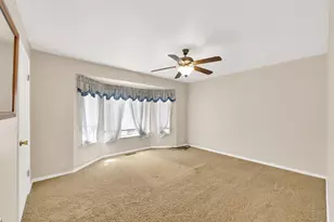 8029 S Angel St E, Sandy, UT 84070 - Photo 10