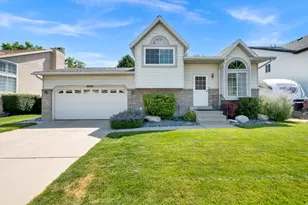 8029 S Angel St E, Sandy, UT 84070 - Photo 1