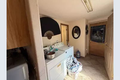 270 E 550 S, Roosevelt, UT 84066 - Photo 10