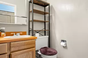 5673 S Aspen Ct, South Ogden, UT 84403 - Photo 12