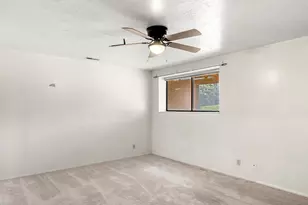 5673 S Aspen Ct, South Ogden, UT 84403 - Photo 14